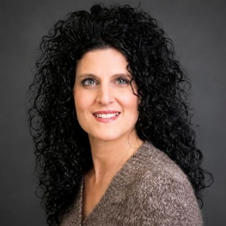 Yvonne Lucchese